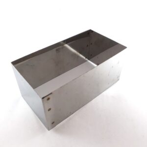 Molde de acero inoxidable rectangular 13 x 7 cm. alt. 6 cm. V57