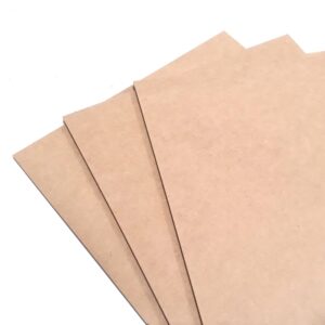 Corte de fibrofacil espesor 3 mm. medida 60x80 cm.