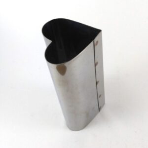 Molde de acero inoxidable corazon 4 cm. alt. 4 cm. V03