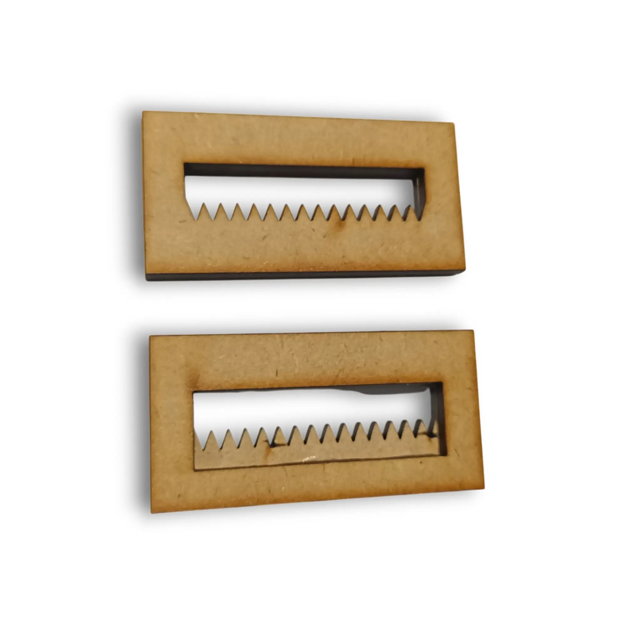 Ganchitos para colgar soporte tipo serrucho 3x6cm x100u. - Imagen 2